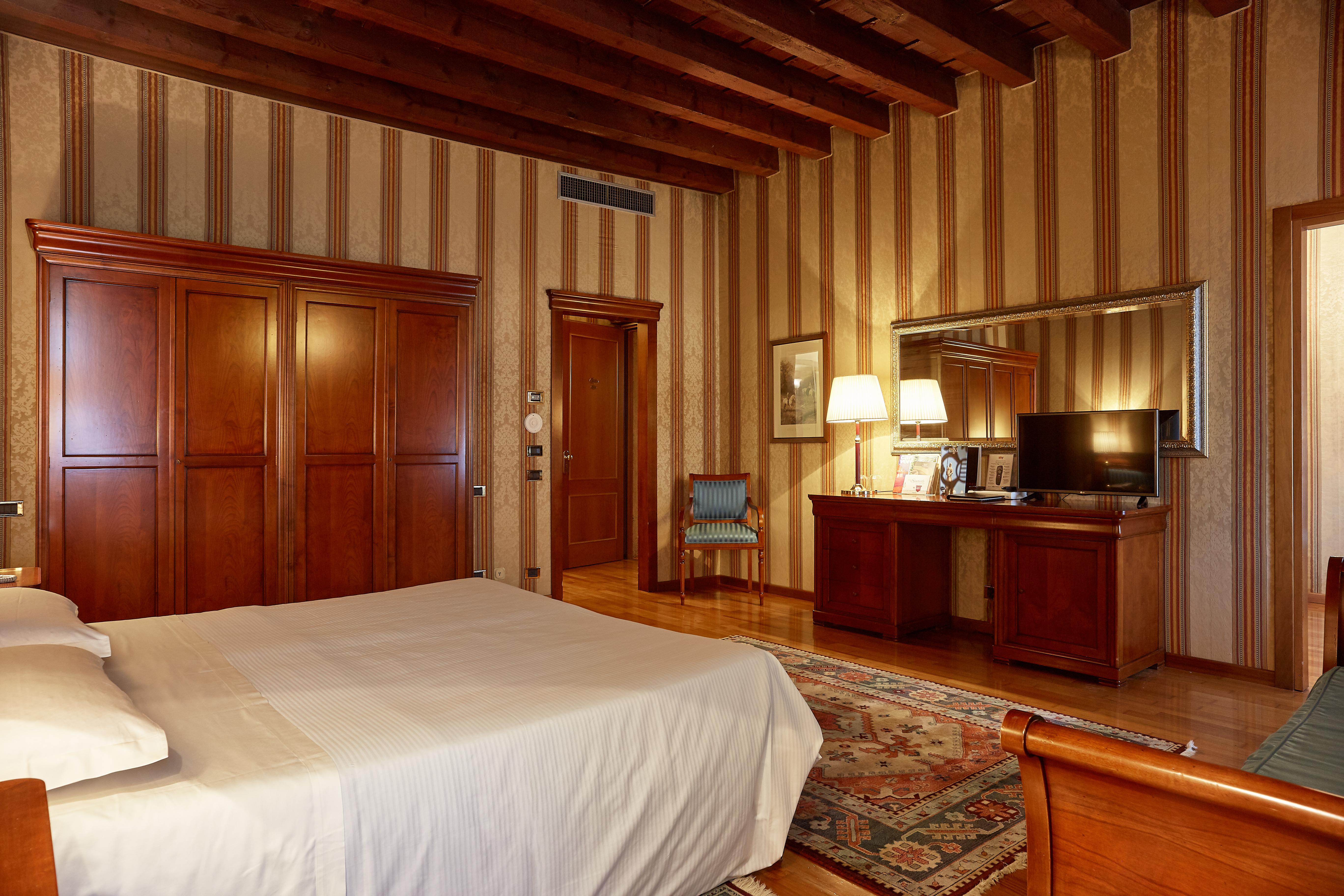 Quaranta Tommasi Wine &